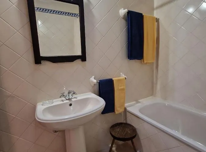 בית נופש Casa Do Avo Lopes *